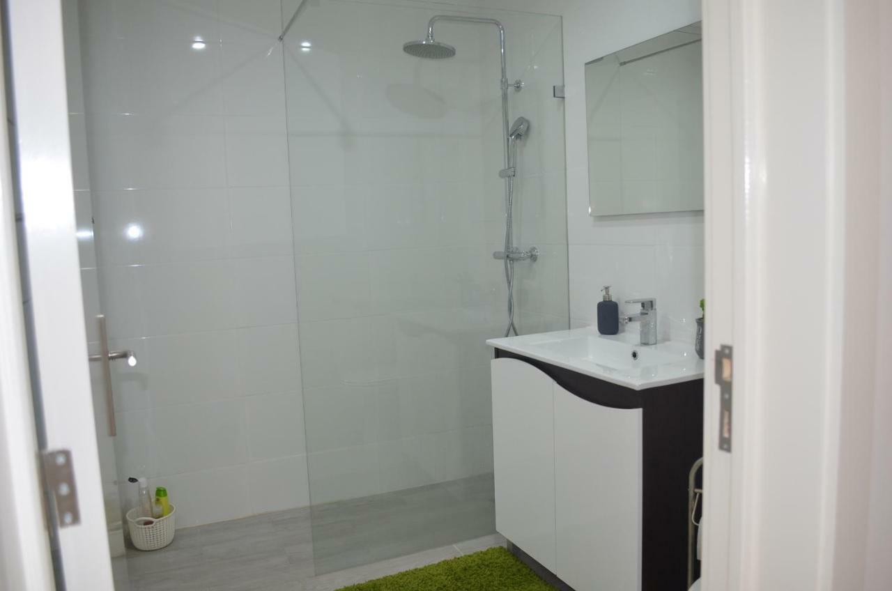 Luizinho House Villa บีลาโนวาเดกายา ภายนอก รูปภาพ